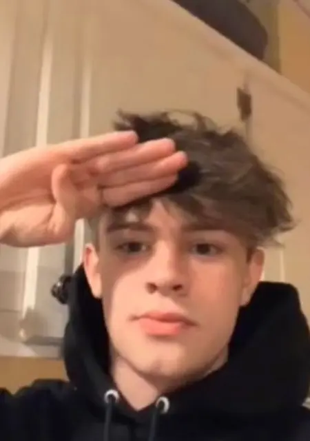 Я Назар, 19, из Могилёв-подольского, ищу знакомство для постоянных отношений