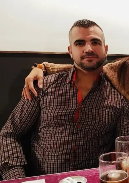 Juan Jose de Málaga, busco en el sitio hacer nuevos amigos