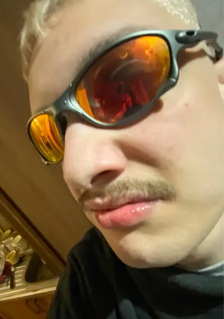 Basilisk з Каховки, мені 23 років, познайомлюсь для спілкування