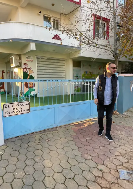 Arda из Османия, мне 29, познакомлюсь для открытые отношения