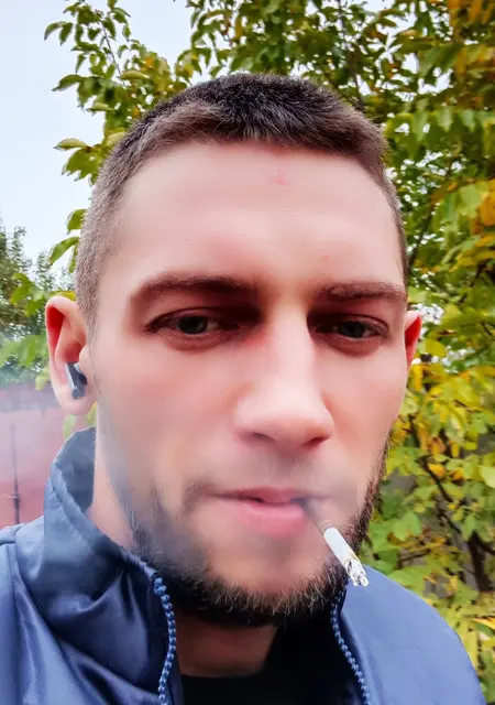 Я Олег, 33, знакомлюсь для постоянных отношений в Донецке