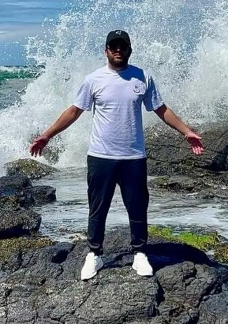 Мухлис Асланов из Бишкека, мне 31, познакомлюсь без обязательств