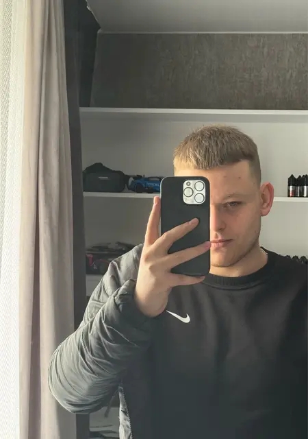 Андрюкса из Винницы, ищу на сайте знакомства на одну ночь