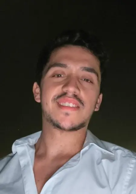 Soy Juan, 27 años, conociéndome para lío de una noche en Madrid