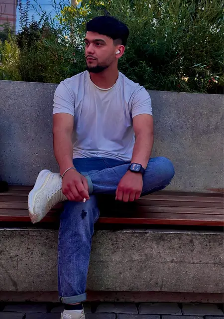 Xurshidjon из Измира, мне 25, познакомлюсь для постоянных отношений