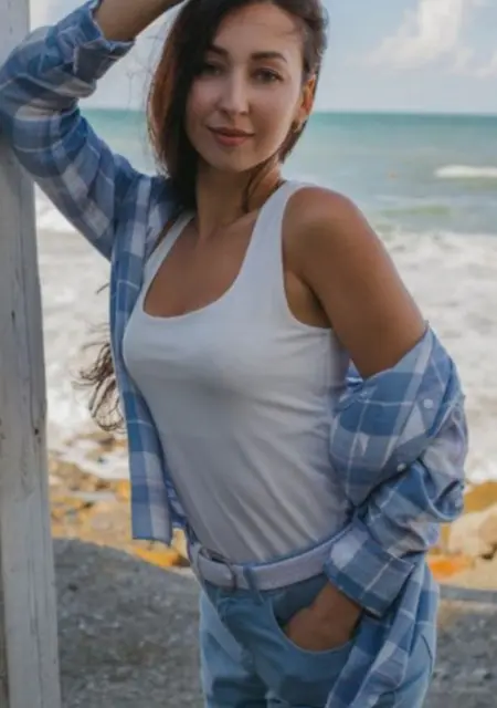 Я Кристина, 28, из Донецка, ищу знакомство для постоянных отношений