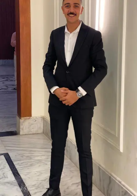 Я Hazem, 26, знакомлюсь на одну ночь в Рашид