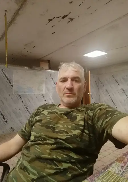 Я Евгений, 50 років, знайомлюсь без зобов'язань у Києві