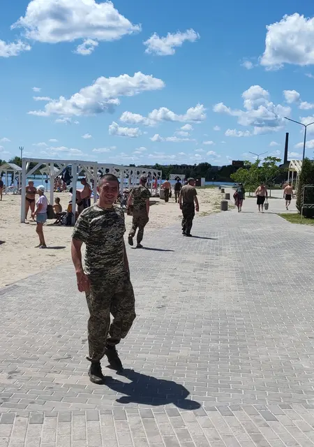 Олег из Кривого Рога, ищу на сайте приятное времяпровождение
