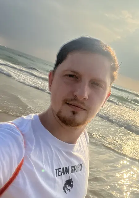 Я Андрей, 30, из Пхукета, ищу знакомства без обязательств