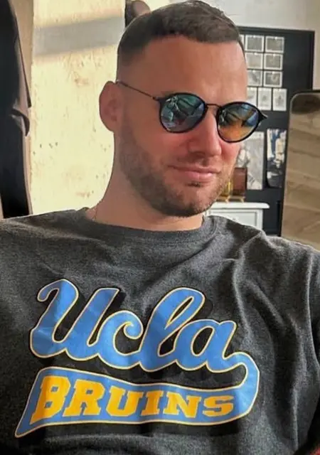 Эмиль из Мадрида, мне 30, познакомлюсь для постоянных отношений