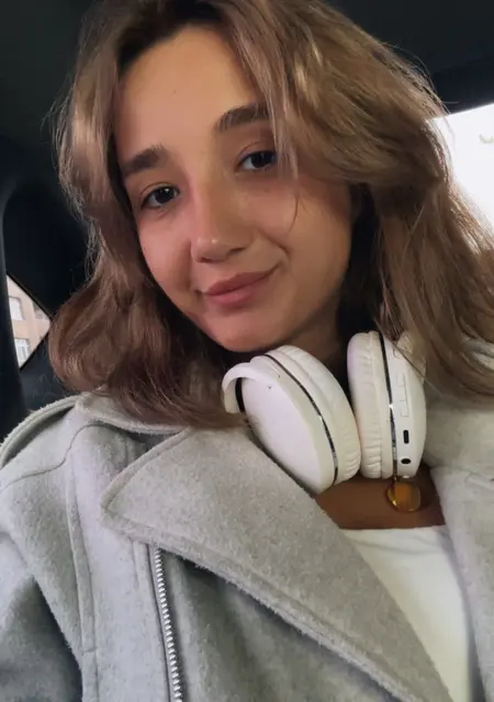 Я Aynur, 28, из Баку, ищу знакомство для открытые отношения