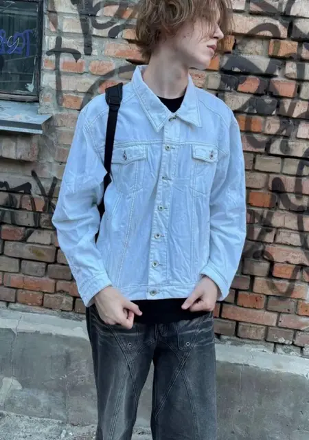 Я Дима, 18, знакомлюсь для вирта в Запорожье