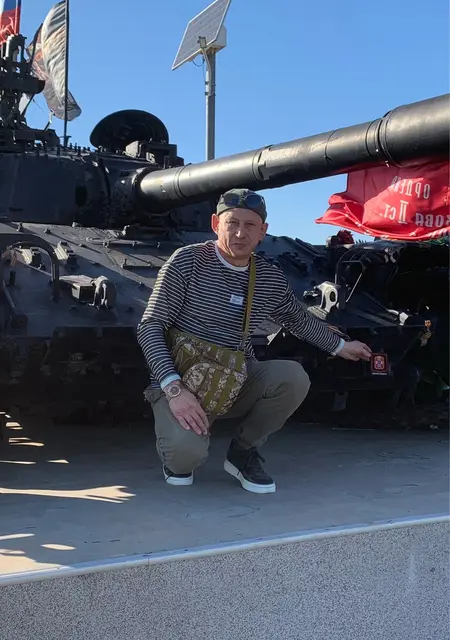 Andrey из Измира, мне 48, познакомлюсь на одну ночь