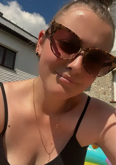 Юля з Стрий, шукаю на сайті знайомства на одну ніч