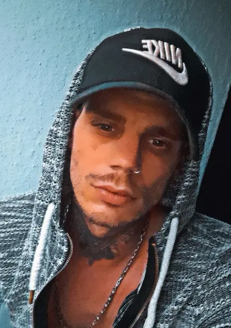 Я Creativexoxo, 34, из Крефельда, ищу знакомство для общения