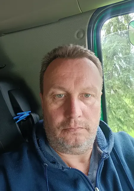 Я Андрей, 50, знакомлюсь для общения в Гродно