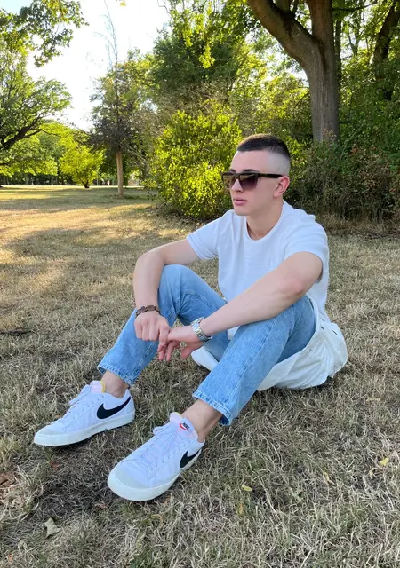 Я Vlad, 22, из Дрездена, ищу знакомство для совместных путешествий