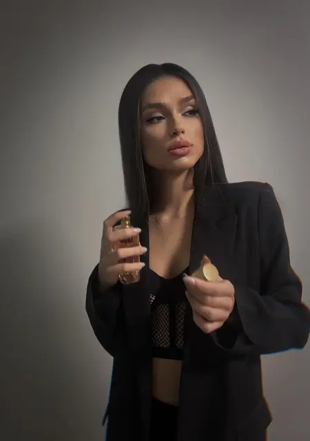 Я Bambi, 27, знакомлюсь для общения в Киеве