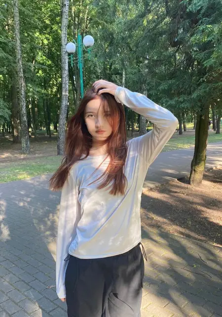 Я Карина, 19, знакомлюсь для общения в Бобруйске
