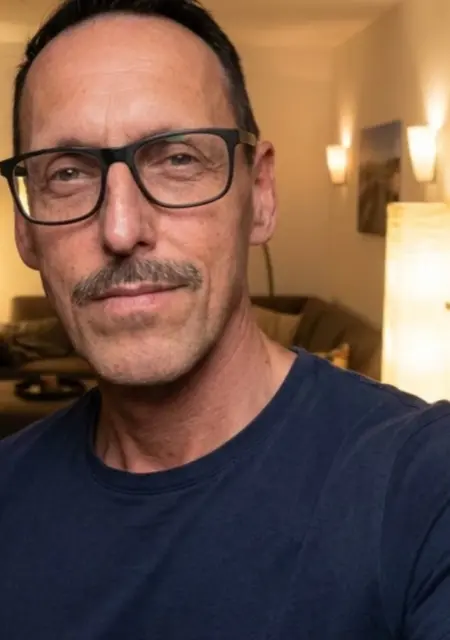 Я Владимир, 41, из Вашингтона, ищу знакомство для постоянных отношений