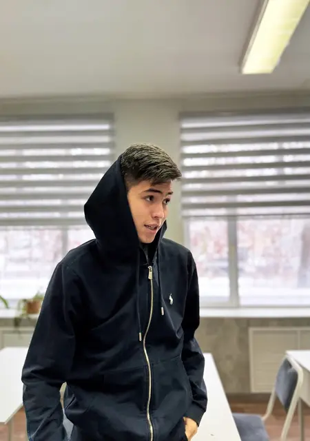 Я Aidos, 25, знакомлюсь для дружбы в Астане