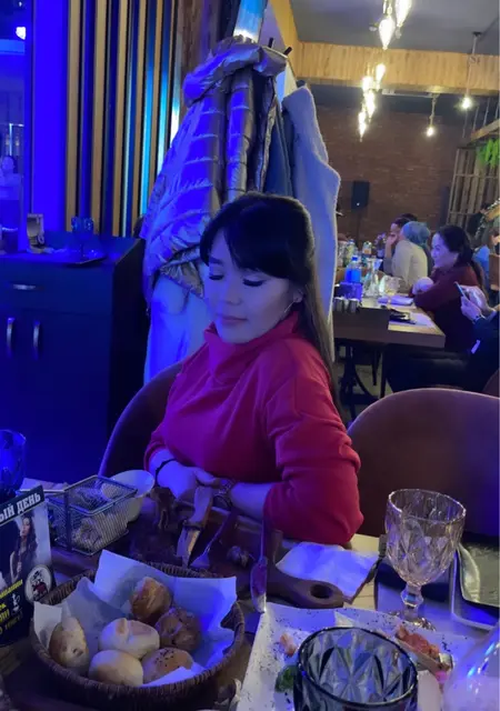 Gulshat из Алматы, ищу на сайте дружбу