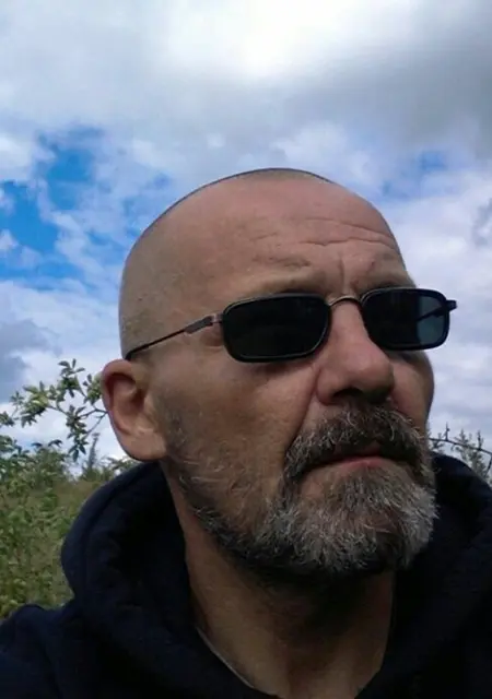 Я Yura, 54, знакомлюсь на одну ночь в Киеве