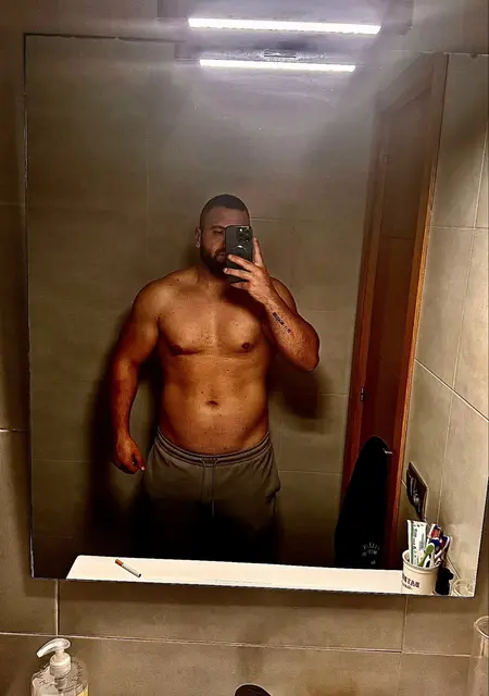 Cristian de Madrid, tengo 28 años, listo para conocer para relación sin ataduras
