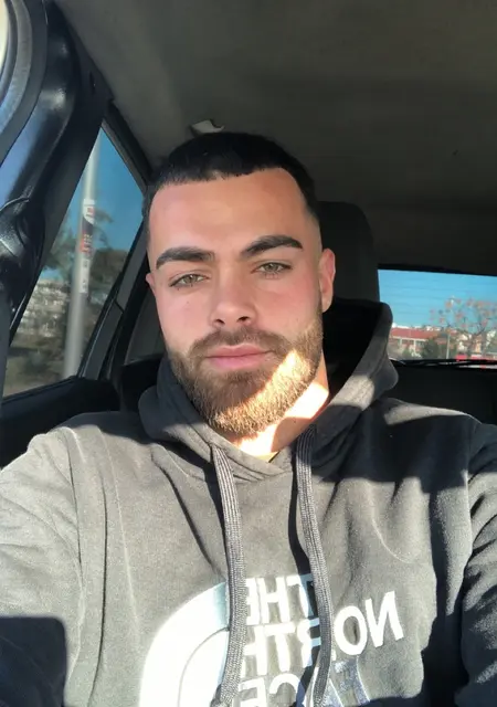 Kludio из Берлина, мне 25, познакомлюсь без обязательств