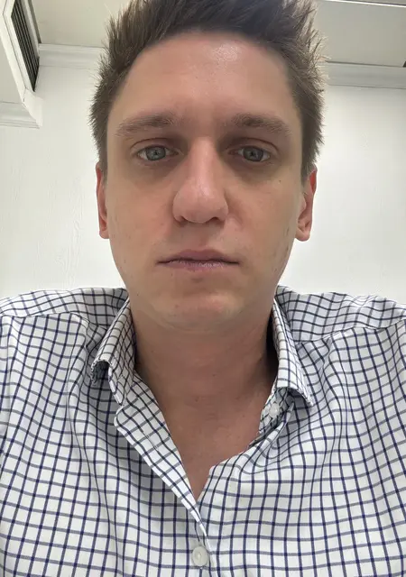 Я Ник, 33, из Измира, ищу знакомства на одну ночь