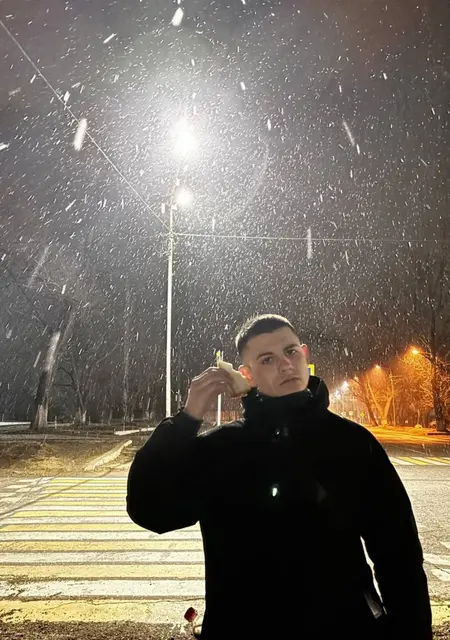 Я Михаил, 19, знакомлюсь без обязательств в Харлеме