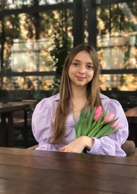 Я Таня, 19, знакомлюсь для приятного времяпровождения в Черновцах