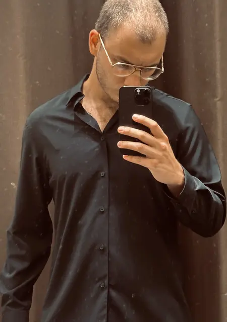 Soy Denys, 21 años, conociéndome para relación sin ataduras en Alicante