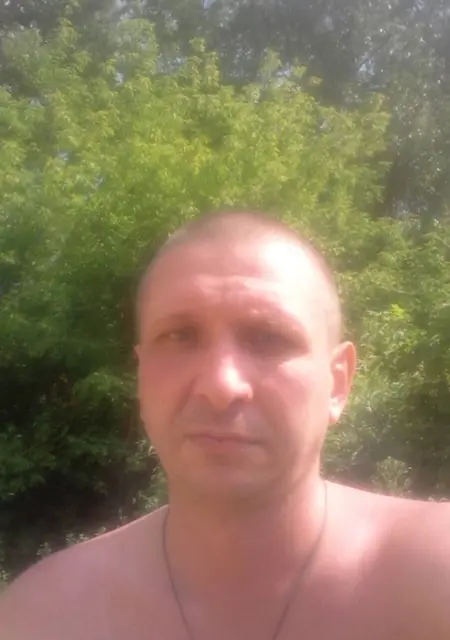 Я Саша, 46, знакомлюсь без обязательств в Гродно