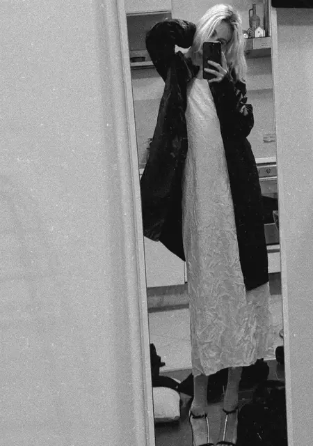 Moderated из Парижа, мне 28, познакомлюсь для вирта