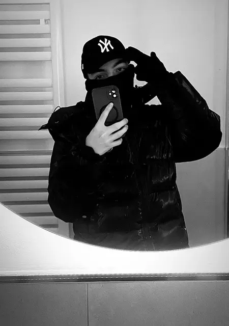 Andrea из Адельфия, мне 22, познакомлюсь для общения