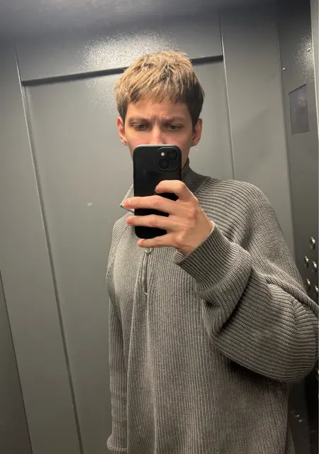 Я Qwer, 21, из Хельсинки, ищу знакомства без обязательств