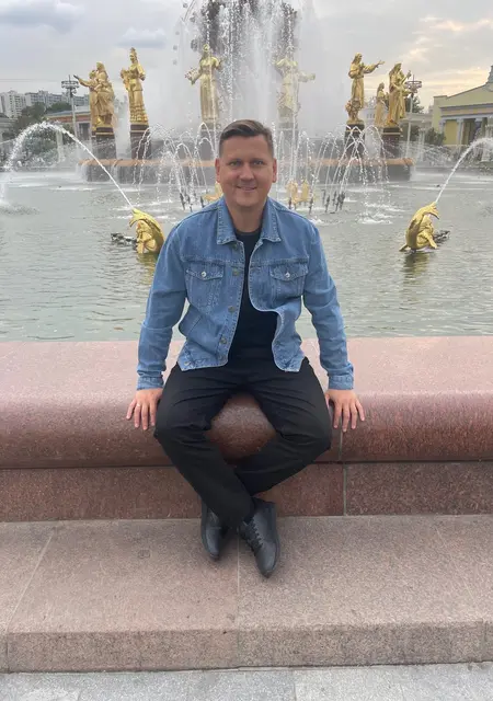 Я Максим, 41, из Алматы, ищу знакомства без обязательств