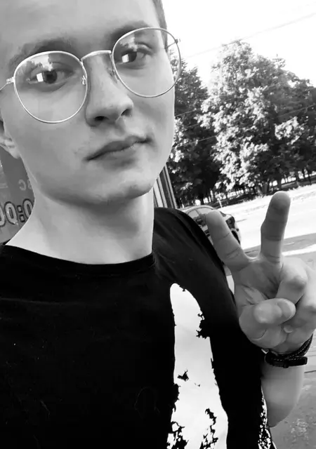 Илья из Курска, ищу на сайте знакомства без обязательств