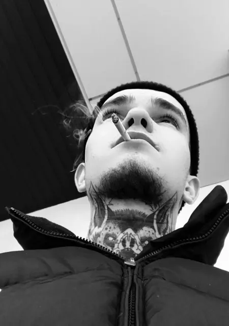 Pavlusha из Ивано-Франковска, мне 21, познакомлюсь для приятного времяпровождения