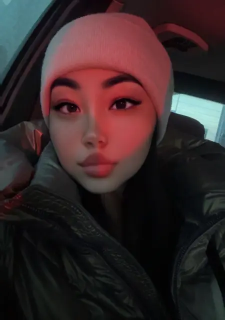 Дина из Караганды, мне 39, познакомлюсь для общения