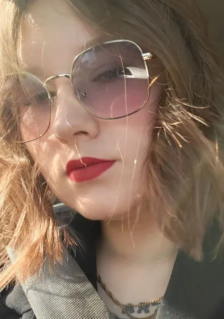 Я Дана, 21 років, знайомлюсь для приємне проведення часу у Київ