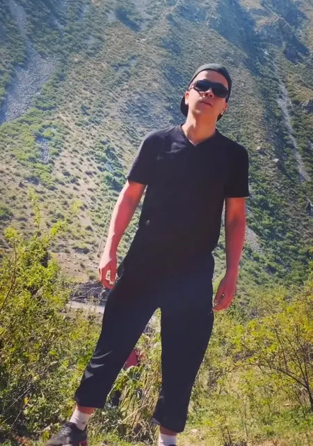 Я Ruslan, 25, знакомлюсь без обязательств в Бишкеке