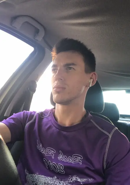 Саша из Мукачева, ищу на сайте открытые отношения