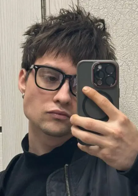 Я Ярослав, 22, знакомлюсь для приятного времяпровождения в Франкфурте-на-майне