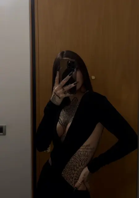 Я Катя, 23, знакомлюсь для приятного времяпровождения в Стамбуле