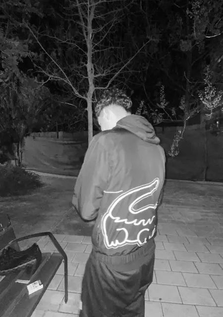 Soy Sicilia, 22 años de Barcelona, busco conocer gente para hacer nuevos amigos