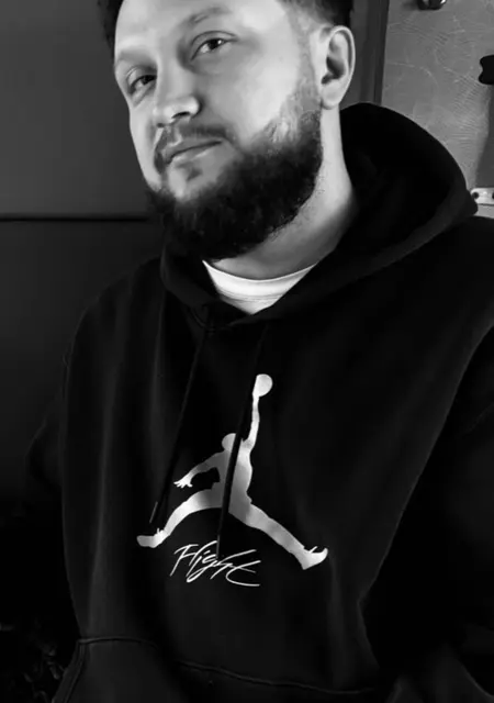 Pakhlyan Sergey из Бреста, мне 31, познакомлюсь для приятного времяпровождения