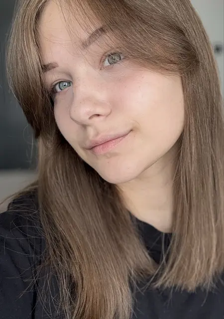 Юля из Черновцов, мне 20, познакомлюсь без обязательств